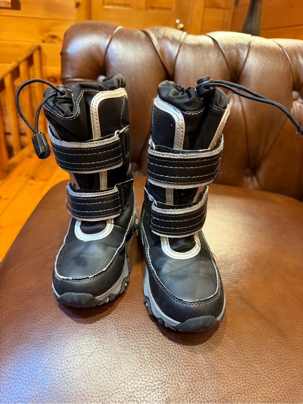 Lands' End Black Kids “Flurry” Snow Boots with Gray/silver Trim